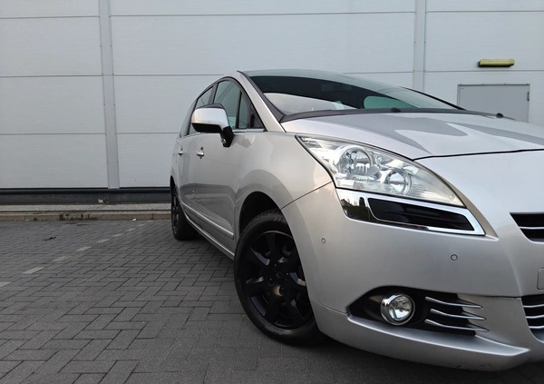 Peugeot 5008 cena 18900 przebieg: 217300, rok produkcji 2011 z Ustka małe 562